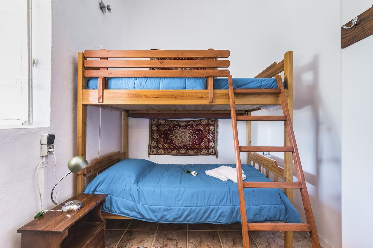 Casa La Perla Feriehus Lakhania