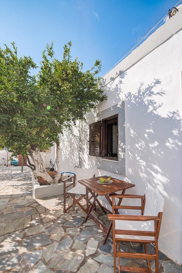 Casa La Perla Feriehus Lakhania